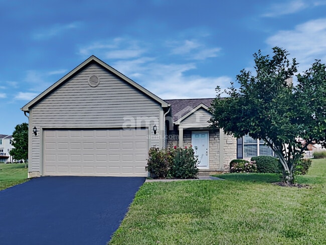 Building Photo - 7888 Edgewater Dr
