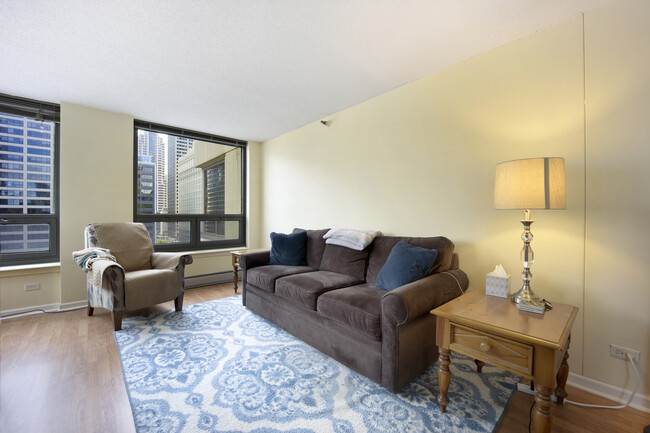 Building Photo - 440 N Wabash Ave