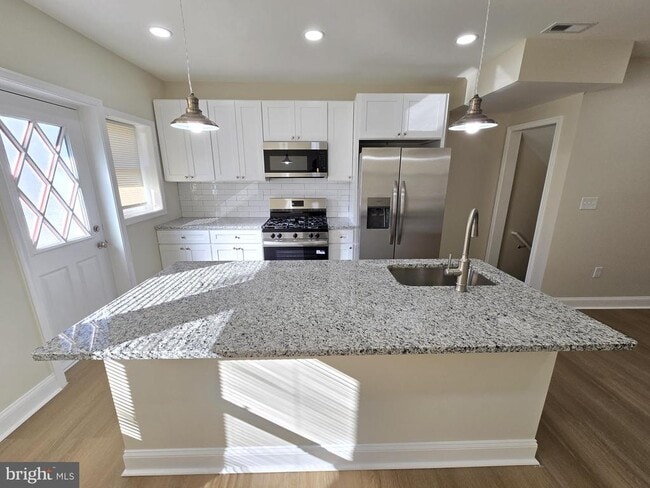 Building Photo - 3838 Greenspring Ave