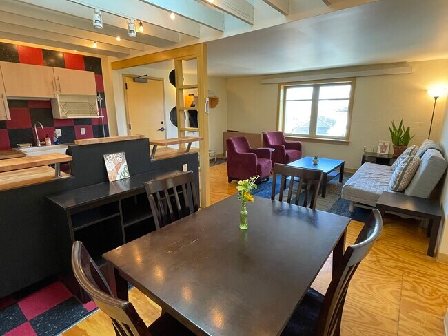 Foto del edificio - 2915 2nd Ave S