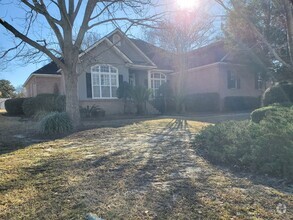 Building Photo - 3717 Bermuda Run Dr