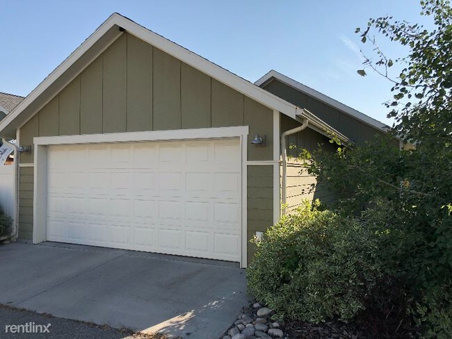 Building Photo - 2 br, 2 bath House - 1712 Lone Pine