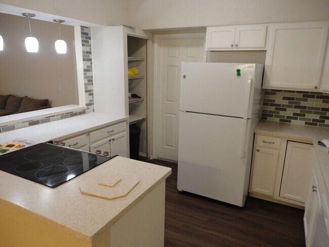 Foto del edificio - Charming 3-bedroom, 2-bath home in the Timber Lane