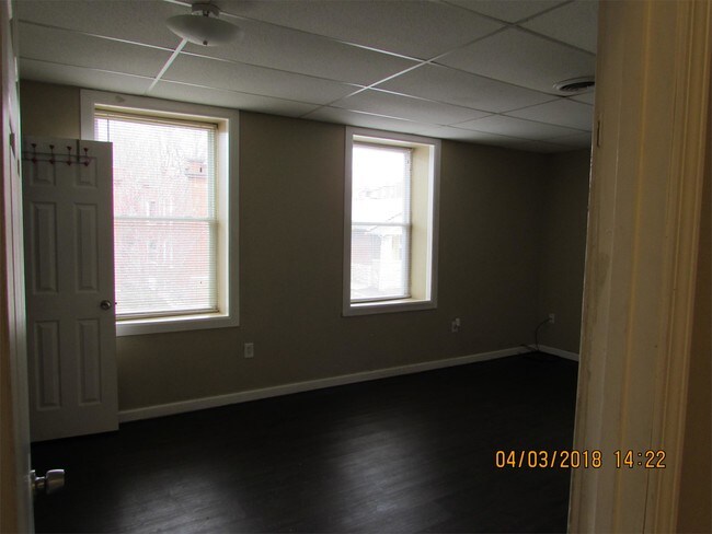 Building Photo - 2920 Miami St