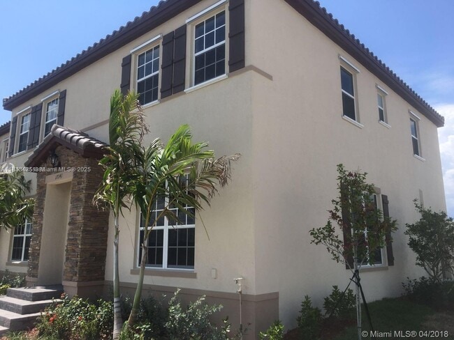 Building Photo - 17141 SW 96th St