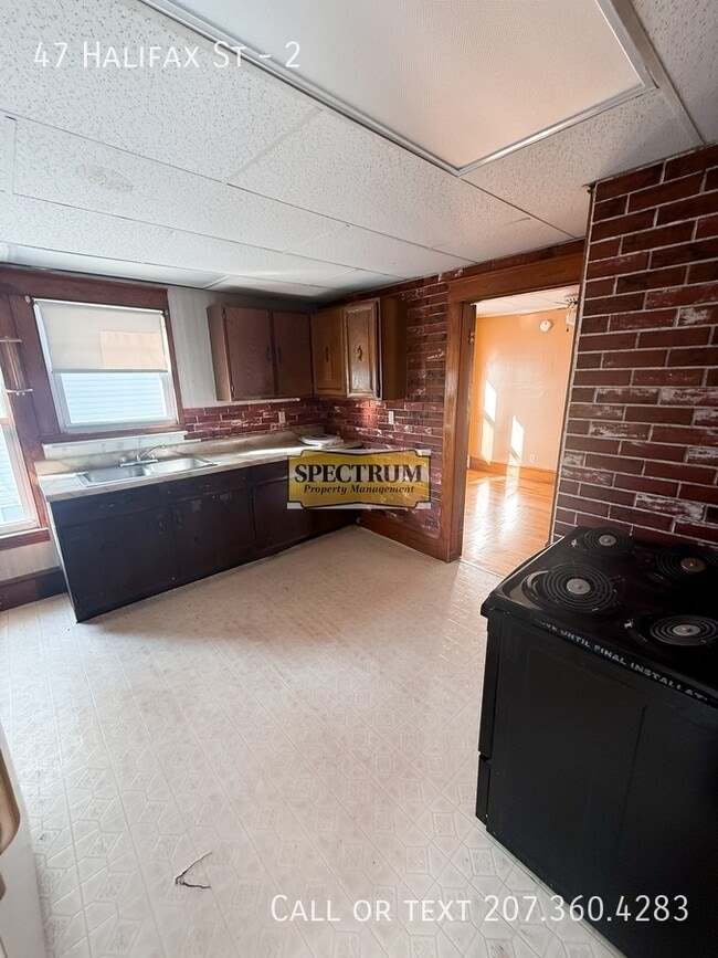 Building Photo - 47 Halifax St