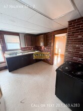 Building Photo - 47 Halifax St