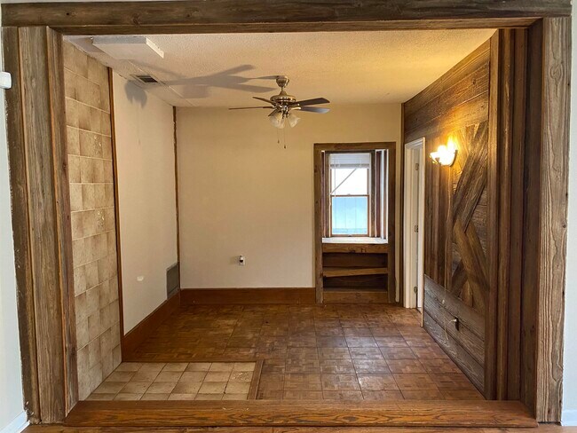 Foto del edificio - 2337 Yorkshire Dr