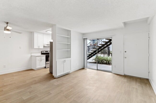 Building Photo - Terre at Bostonia