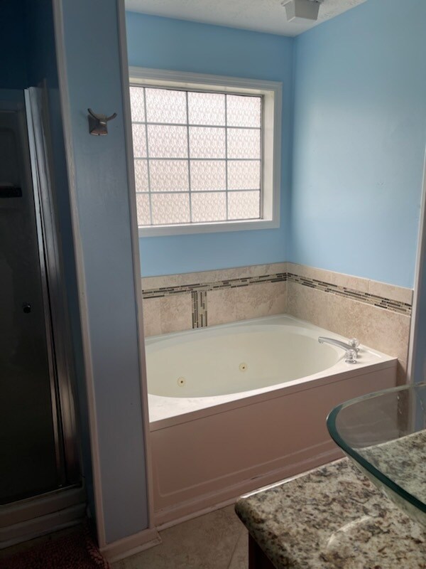 349 Waterdown Dr Unit 8, Fayetteville, NC 28314 Condo for Rent in