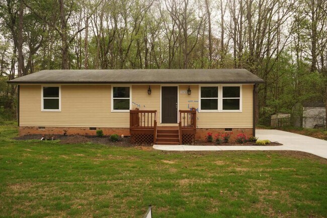 Building Photo - 10435 Landon Street