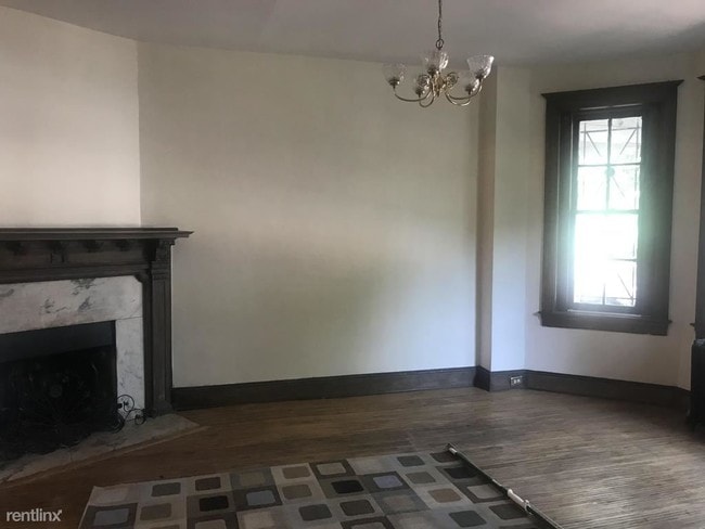 Foto del edificio - 6 br, 2 bath House - 3206 17th St NW