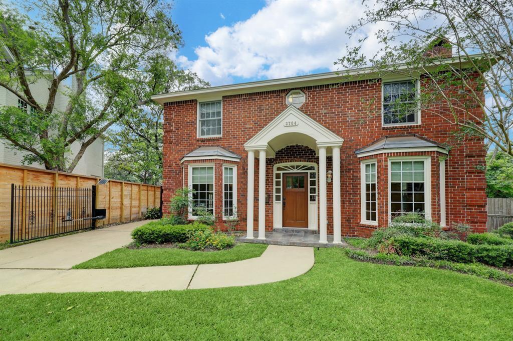 3704 Wroxton Rd, Houston, TX 77005 House Rental in Houston, TX