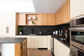 Building Photo - Accolade