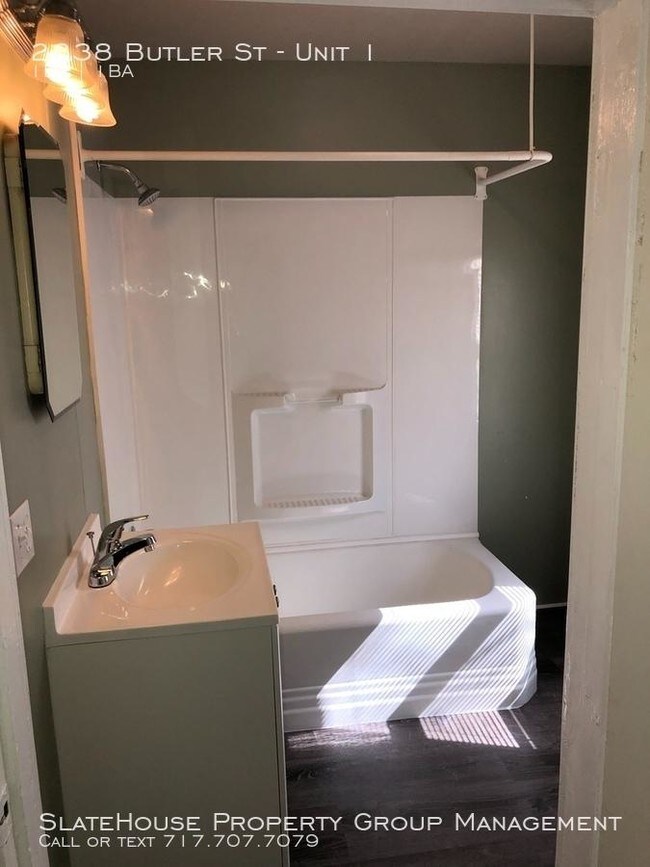 Building Photo - 1 bedroom in Wilson PA 18042