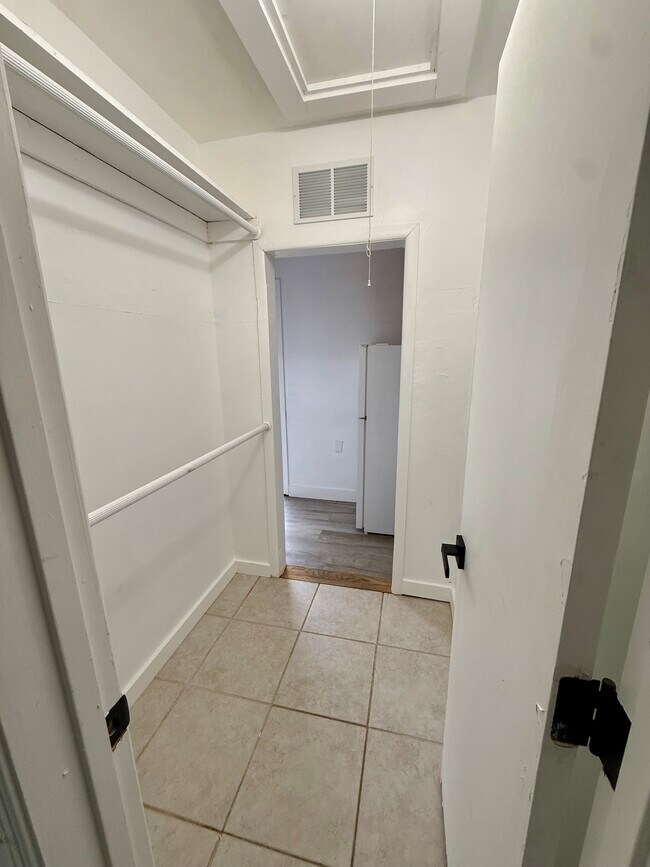 Foto del edificio - 337 SE 12th Ave