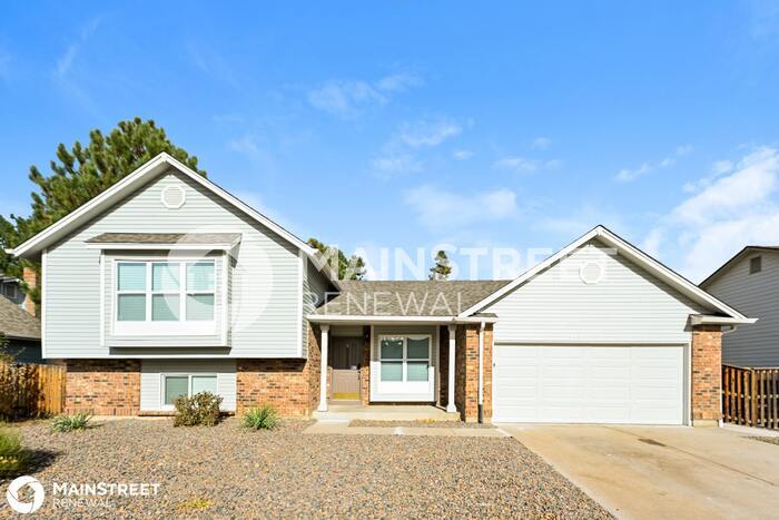 Foto principal - 18885 Kelly Pl