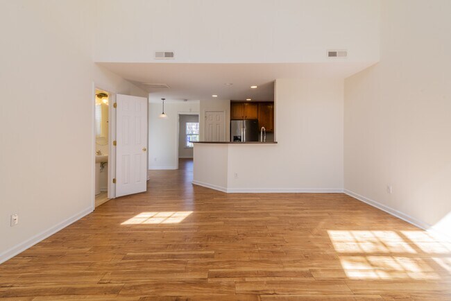 Foto del edificio - 18457 Streamline Ct