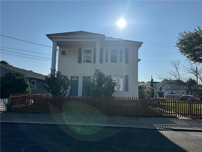 Building Photo - 357 Grand Ave