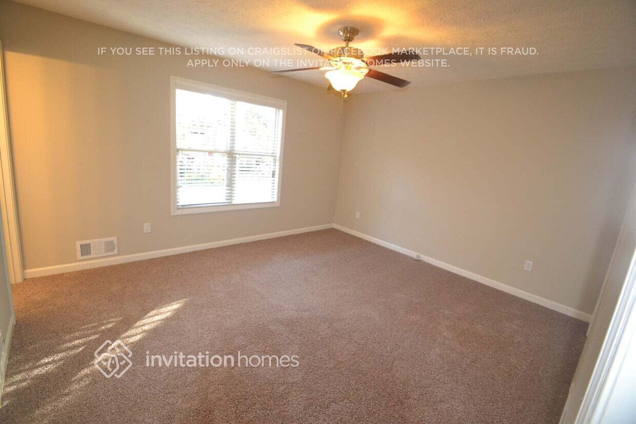 Building Photo - 1723 Christie Dr