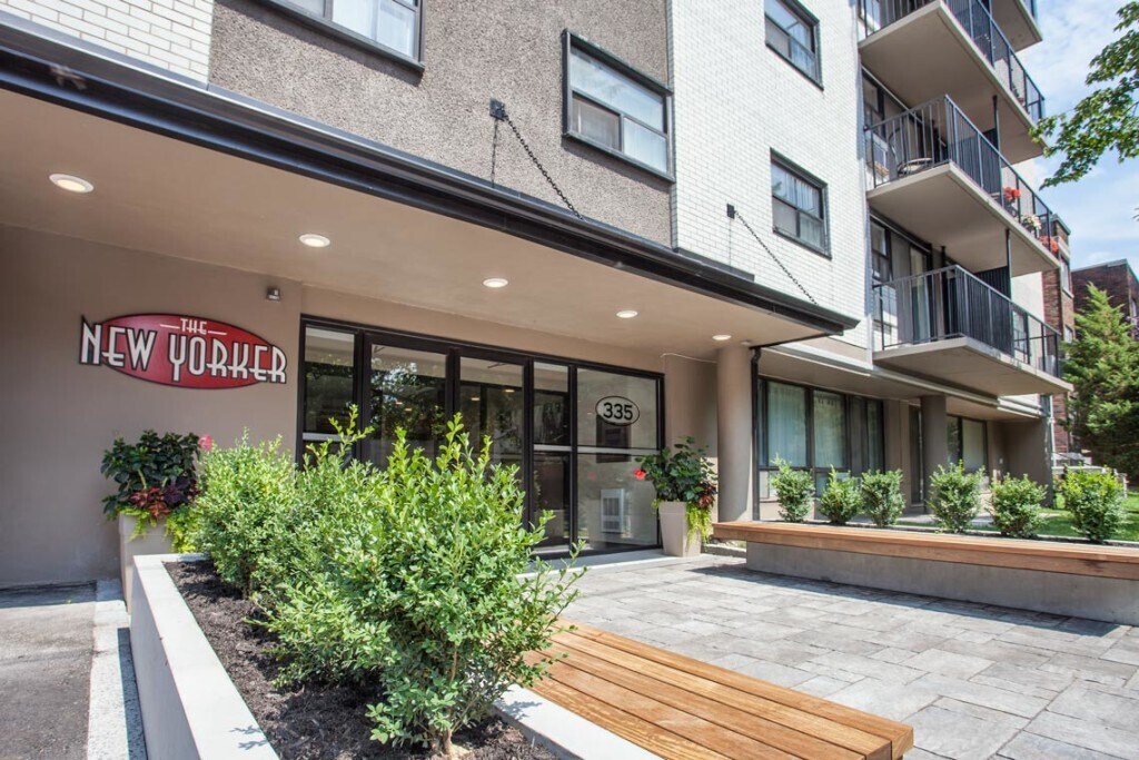 Photo principale - 335 MacLaren St. – The New Yorker