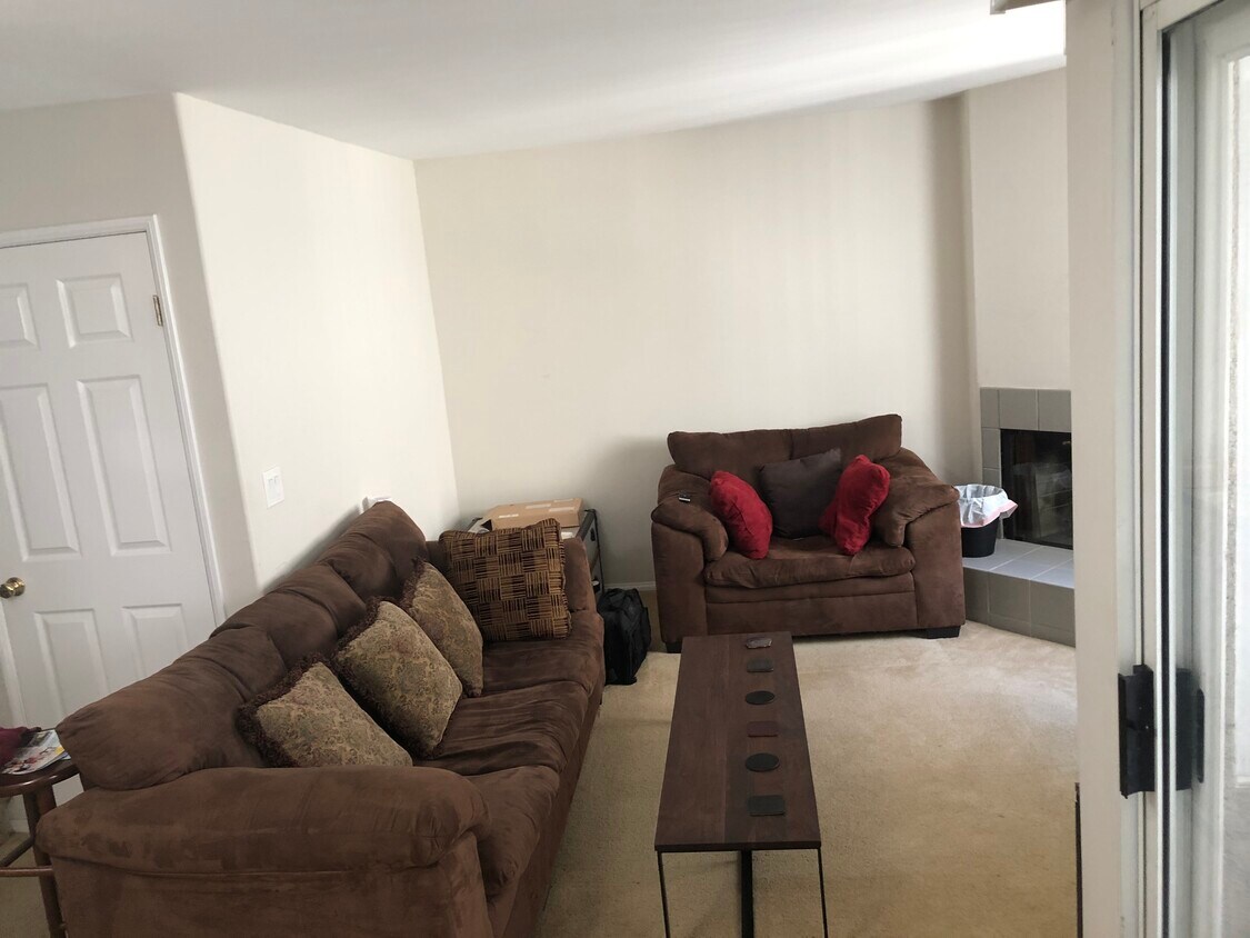 332 Sierra St Unit 2, El Segundo, CA 90245 Apartments in El Segundo