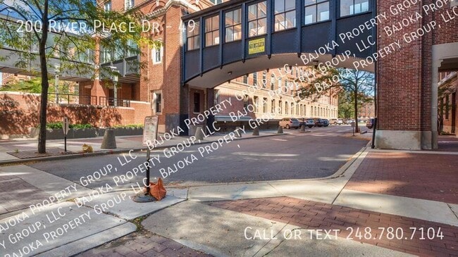 Foto del edificio - 200 River Pl Dr