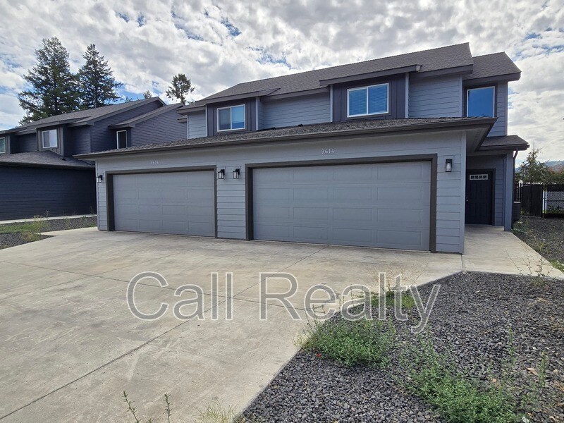 Foto principal - 9614 E Nixon Ln