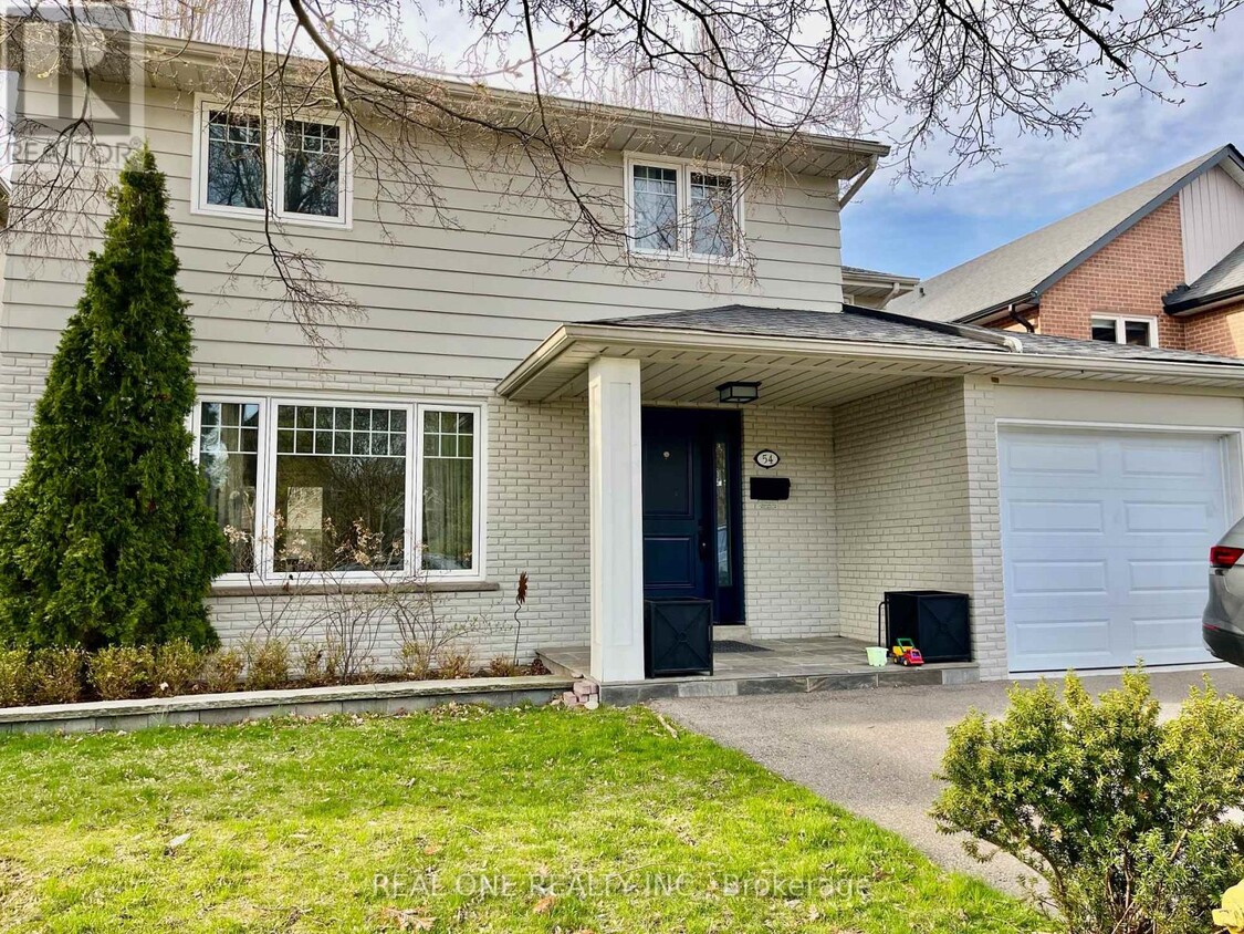 Primary Photo - 54 Bannon Ave