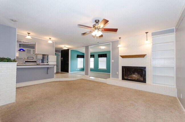 Foto del edificio - Super cute 3 bedroom, 2 bath home in the s...