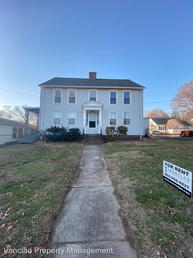 240 Main St Portland, CT 06480 Alquileres en Portland, CT