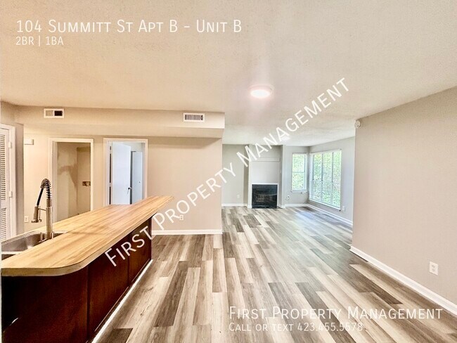 Building Photo - Rossville 2Bed/1Bath: Central AC & Laundry...