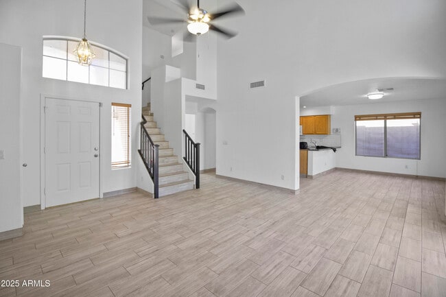 Building Photo - 7396 W Tonopah Dr