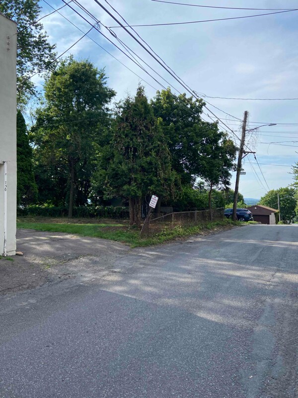 Building Photo - 730 N Manhattan Ct