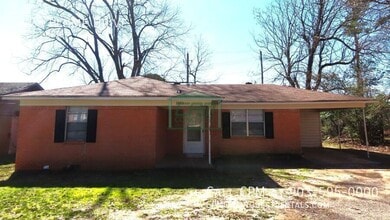 Building Photo - 2423 Plume Dr