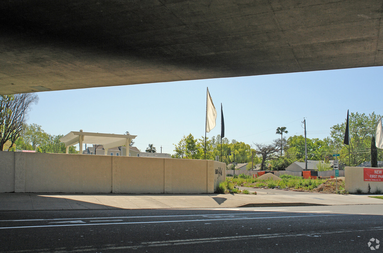 Building Photo - East Sacramento Redevelopment