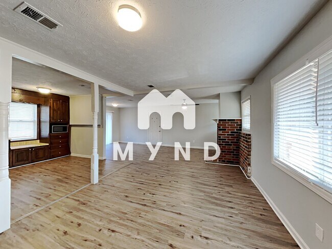 Foto del edificio - 3853 Westway Dr