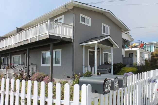 Building Photo - 41-8th Street Cayucos, CA    923430