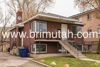 Building Photo - 226 W 400 N
