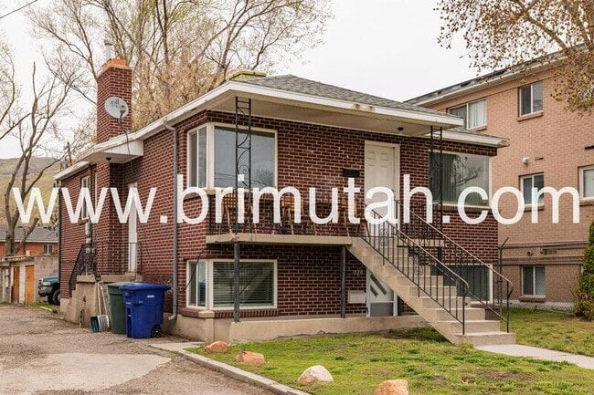 Photo - 226 W 400 N Apartment