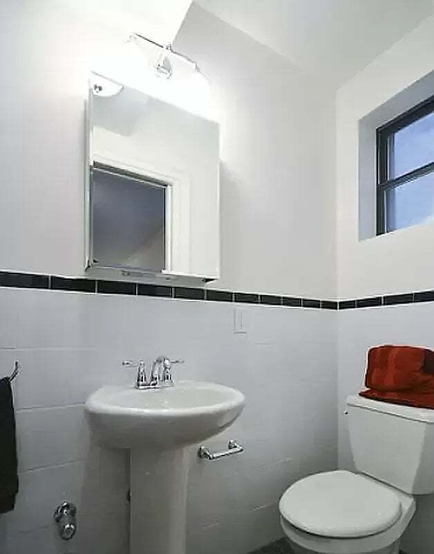 Foto del edificio - 170 E 2nd St