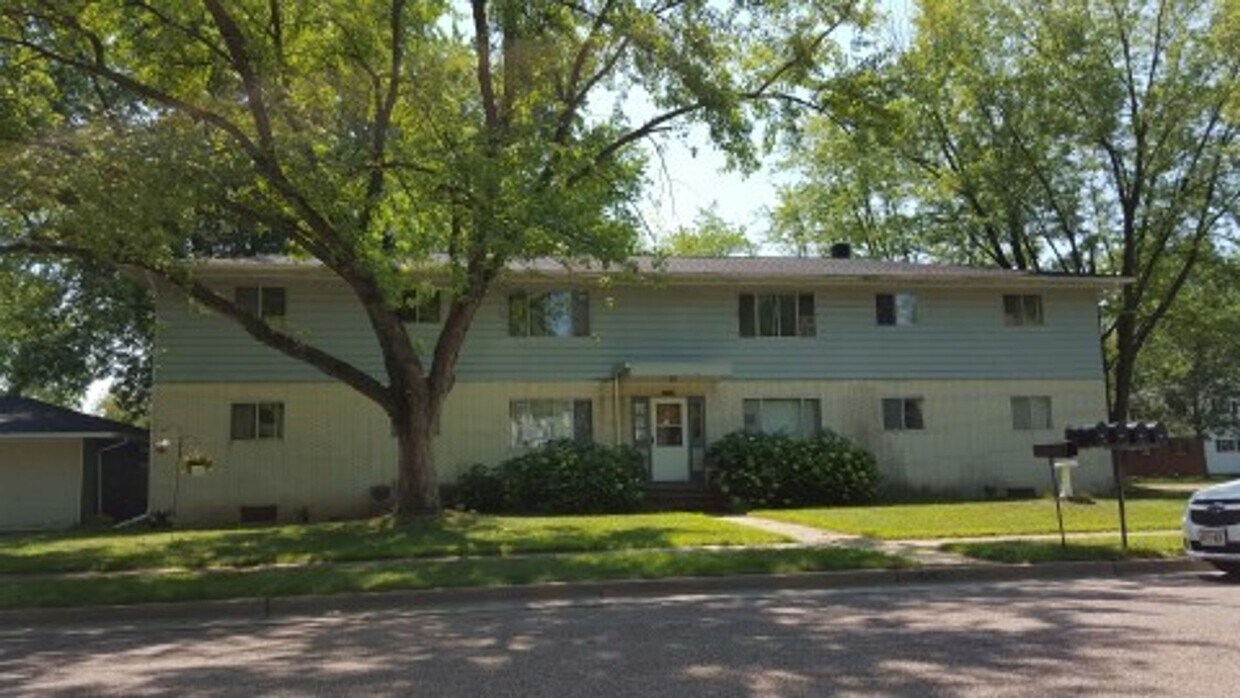 Foto del edificio - 2231 Wickham Ave