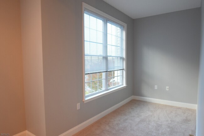 Building Photo - 5316 Sanctuary Boulevard