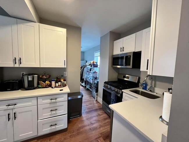 Building Photo - 39 M St