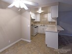 2 Bedroom 1 1/3 Bath Apartment Home with 940 Sq...