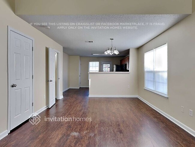 Building Photo - 204 Tulane Dr