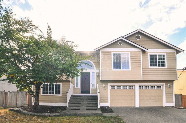 Foto del edificio - 2320 156th St Ct E