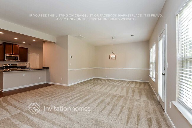 Building Photo - 4810 Fourth Rail Ln