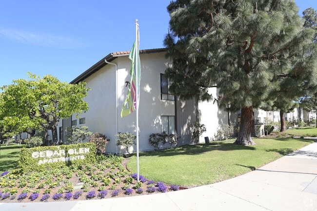 Building Photo - Cedar Glen Apartments