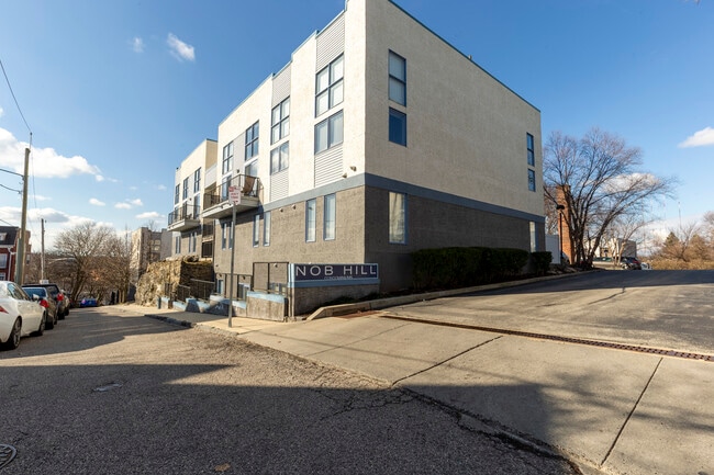 Nob Hill Condominiums